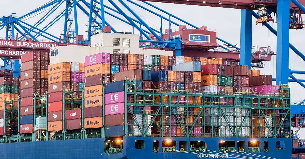 Canal de Panamá: restricciones de carga afectan rutas globales
