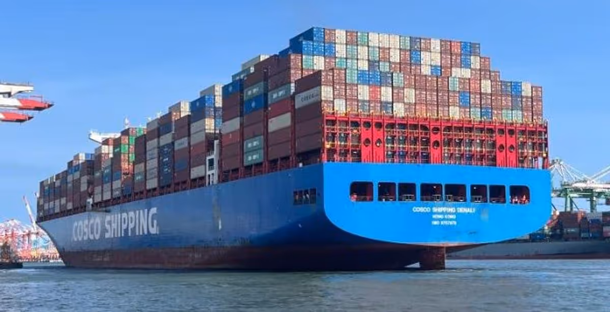 Cosco Shipping: la agresiva expansión que amenaza a Maersk