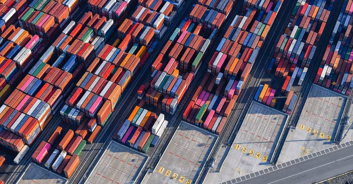 Fletes en Asia: Tarifas de contenedores suben por quinta semana