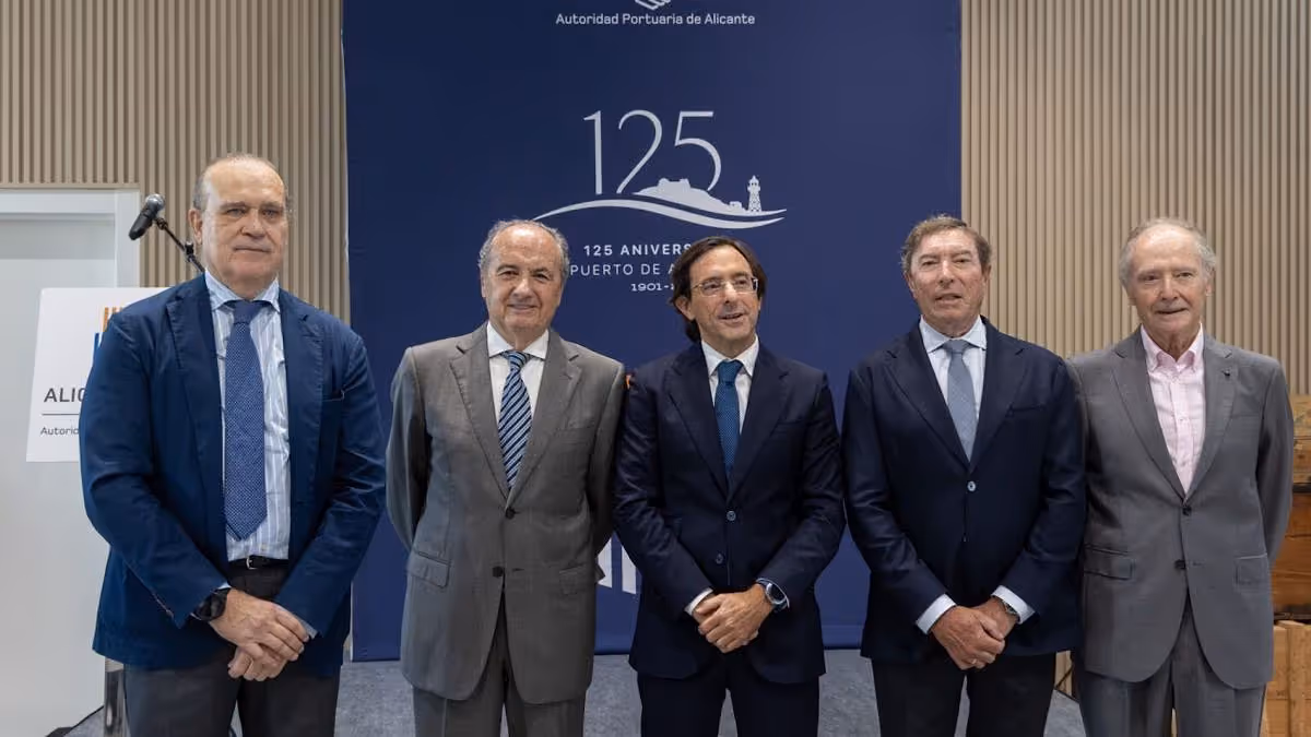Puerto de Alicante: celebra 125 años con eventos y exposiciones